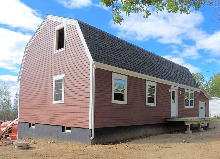 new home construction with seamless rain gutters
