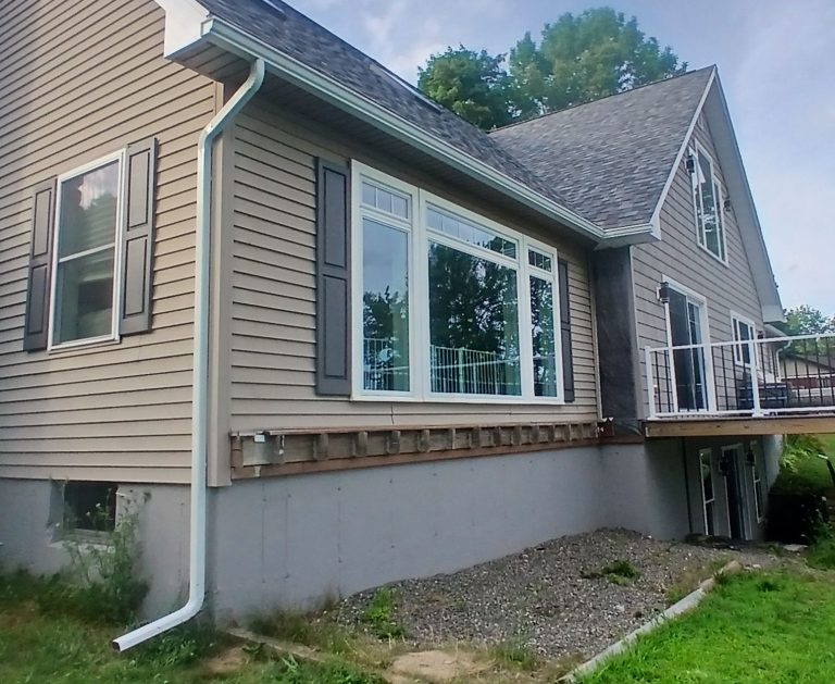 rain gutters matching white house trim